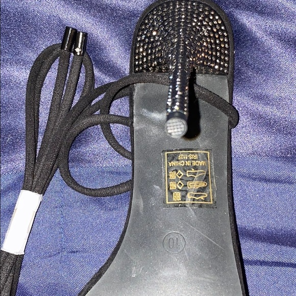 Fashion Nova Brand new heels!! Sz 10 - Picture 2 of 2